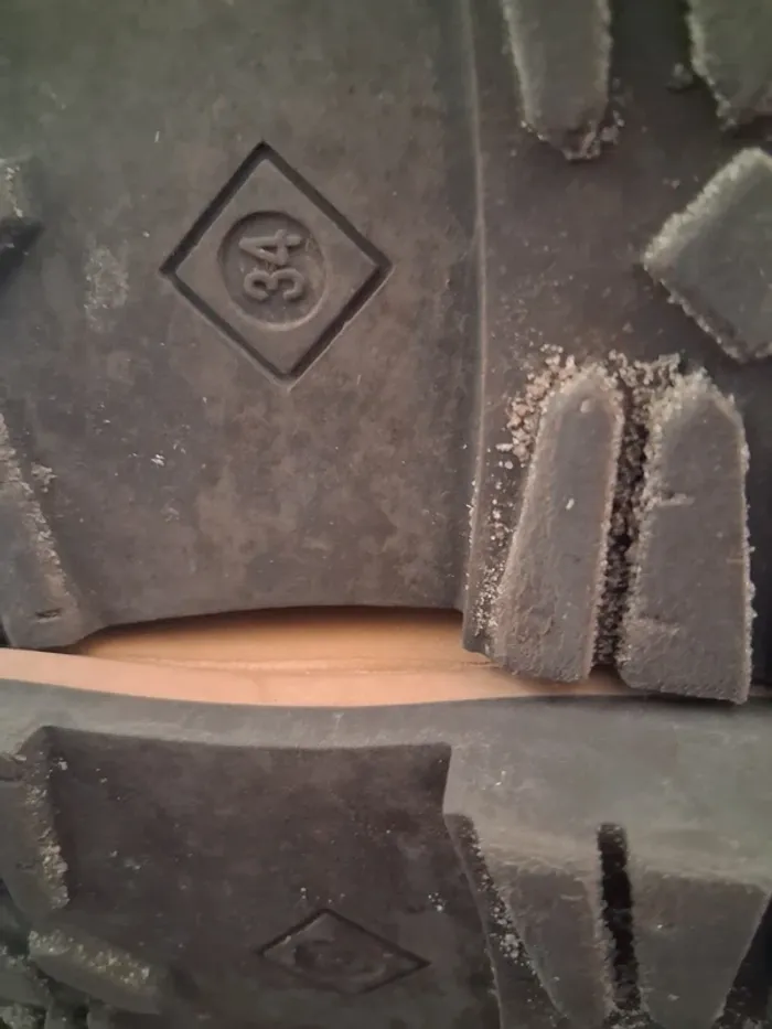 Chaussures montantes taille 34 - photo numéro 6