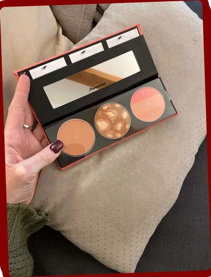 Palette maquillae - photo numéro 6