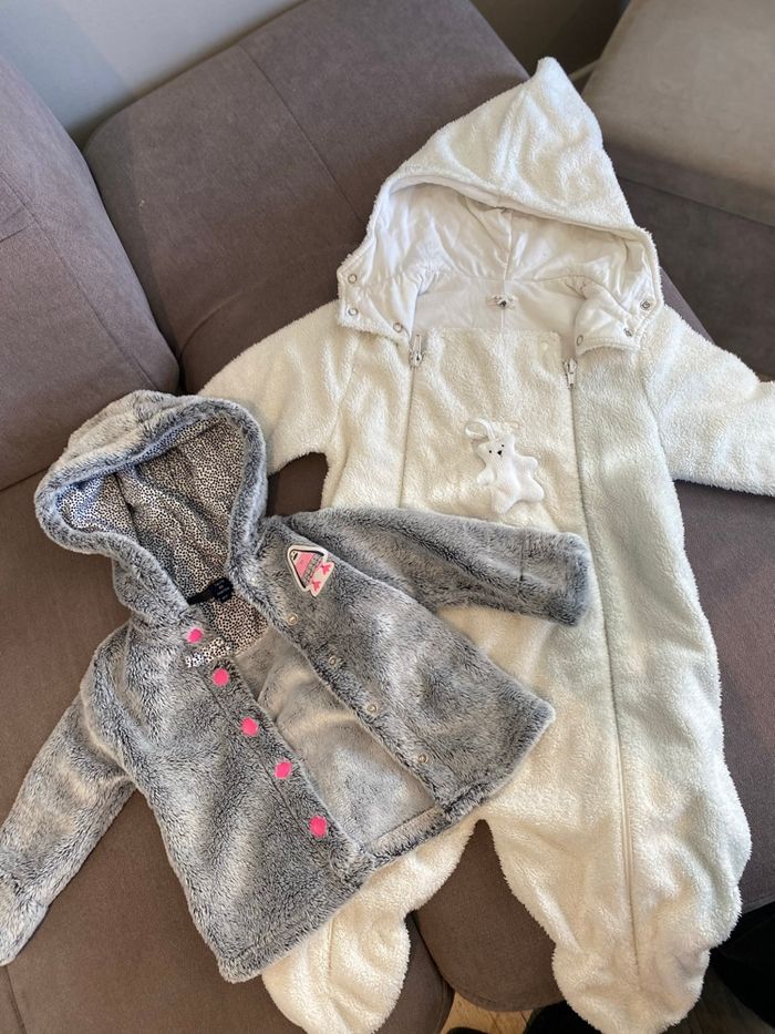Lots veste et grenouillère hiver 6 mois - photo numéro 2