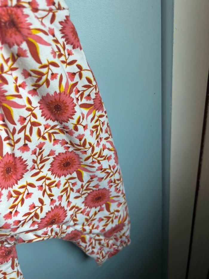 Combinaison, à fleurs , 3 mois du pareil au même - photo numéro 4