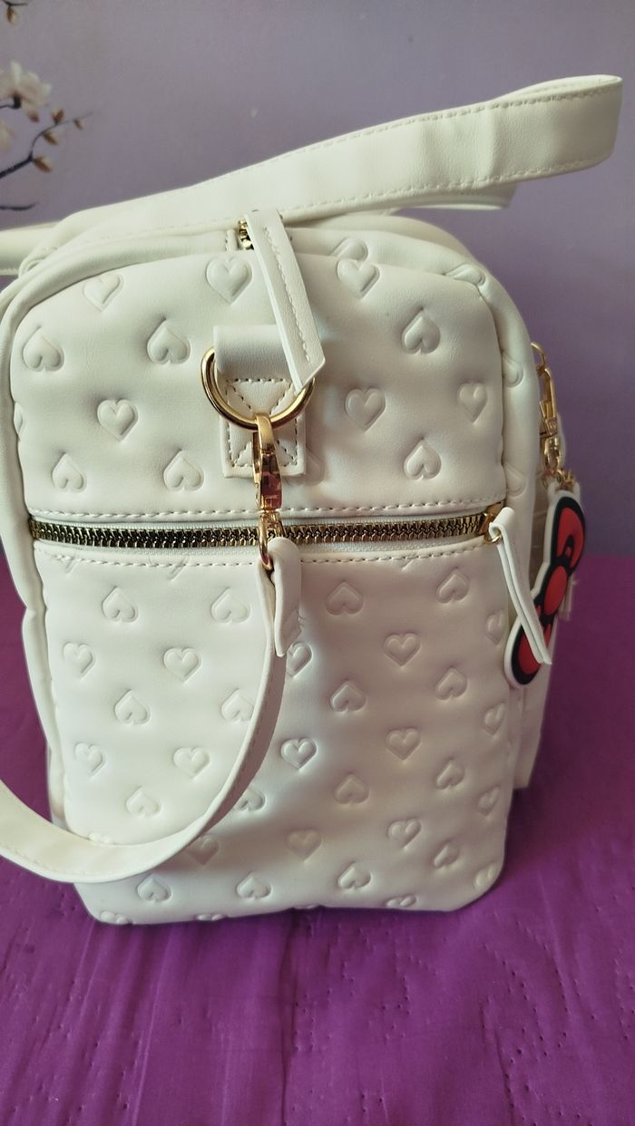 Sac de voyage Hello Kitty and friends neufs - photo numéro 5