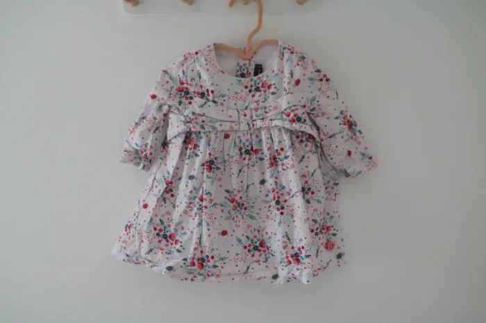 Robe Sergent Major 6 mois - photo numéro 2