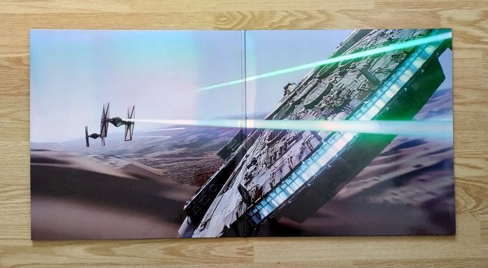 Double album vinyle Star Wars the force awakens - photo numéro 2