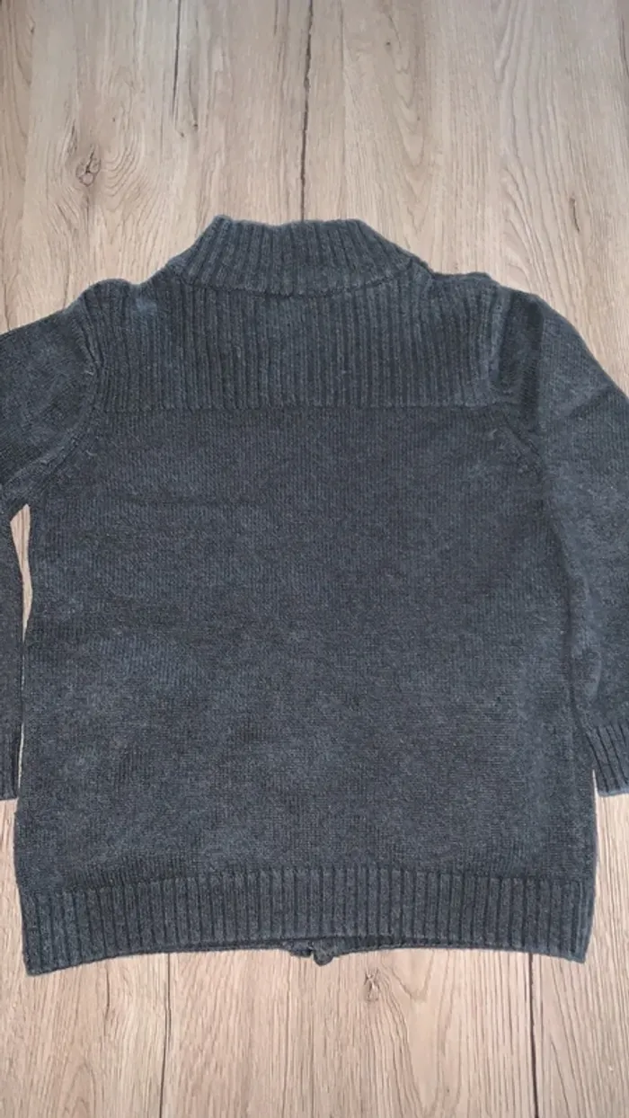 Pull zippé - photo numéro 3