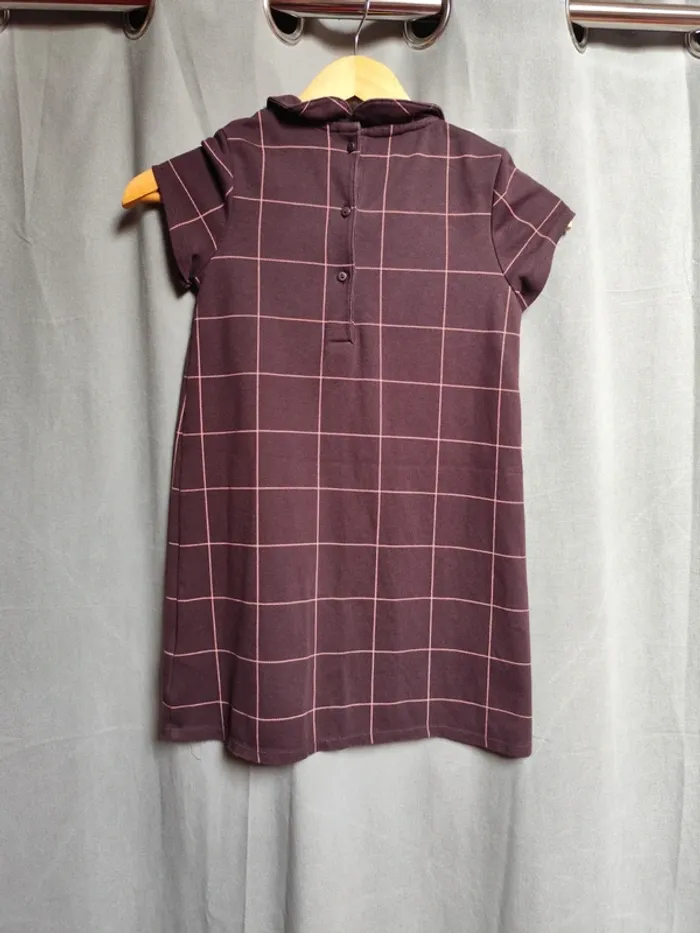 Robe du pareil au même - photo numéro 4