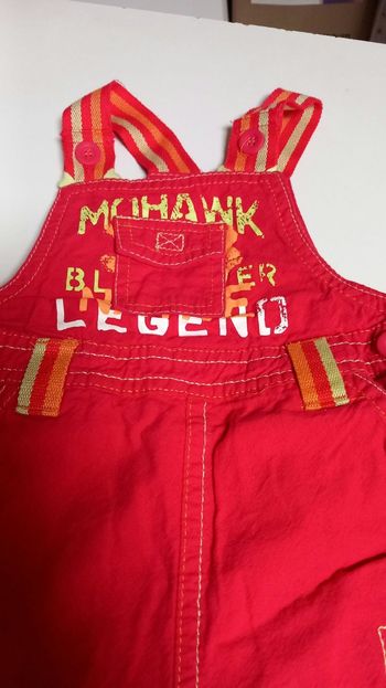 Salopette short rouge