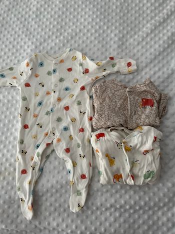 Lot pyjama 3 mois