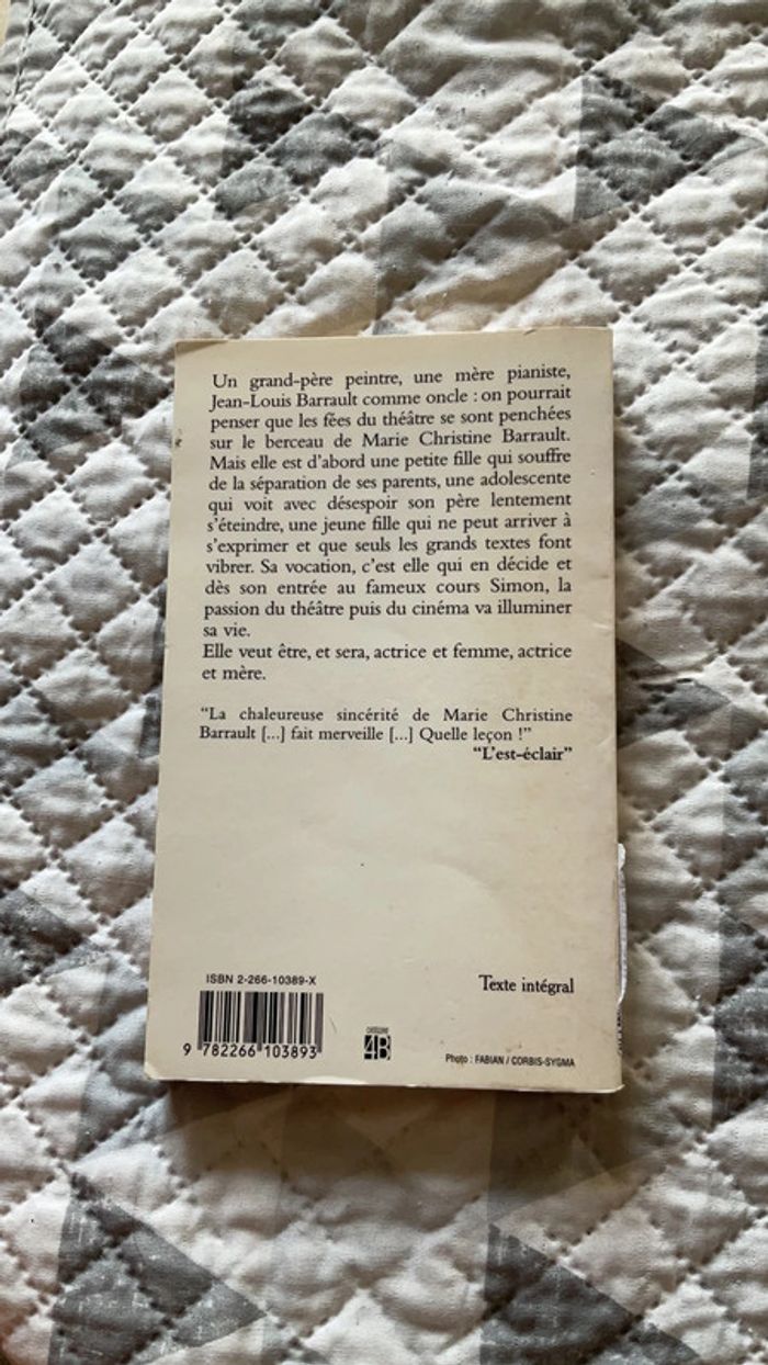 #le cheval dans la pierre Marie Chris Barrault ) - photo numéro 3