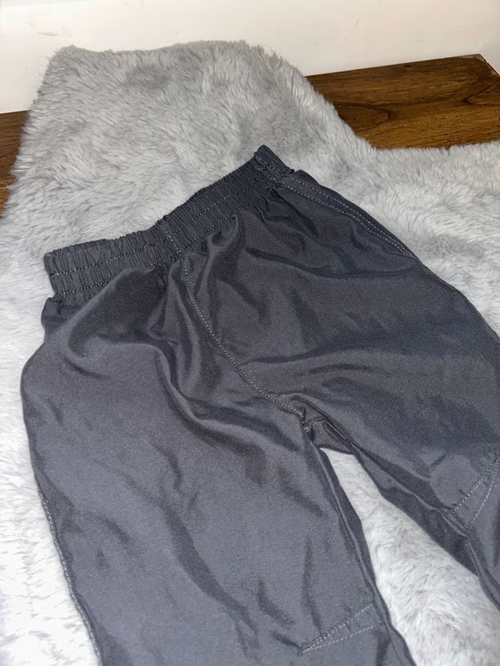 Pantalon gris - 23 mois marque - photo numéro 2