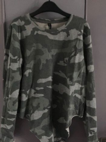 Pull militaire