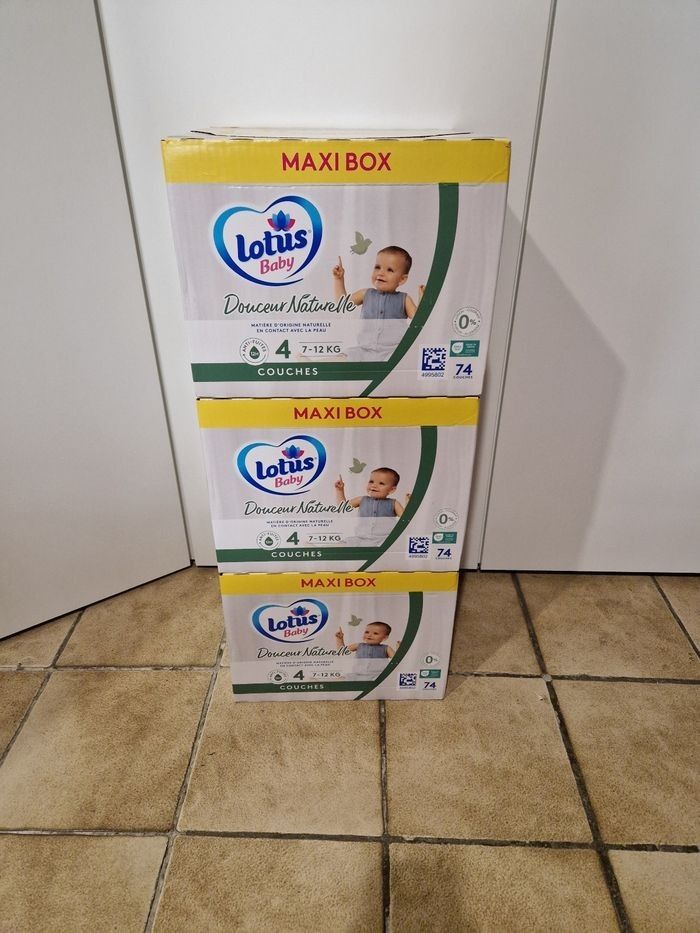 222 couches Lotus baby taille 4