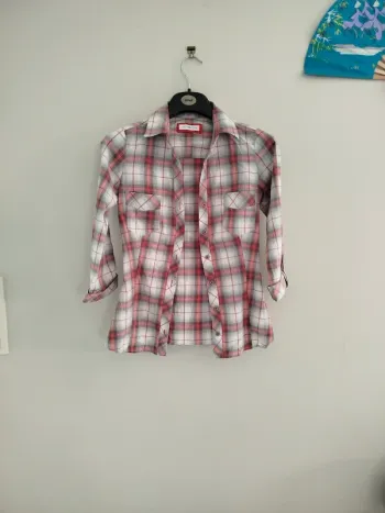 Chemise à carreaux