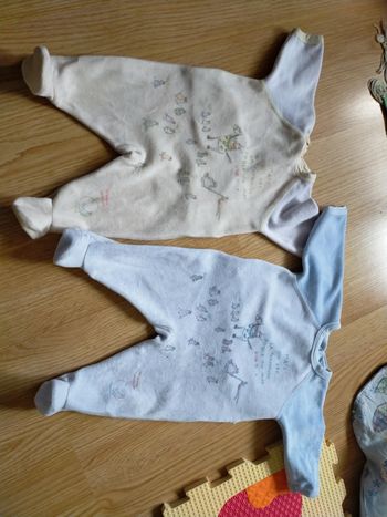 Lot 2 adorables pyjamas 1-3 mois