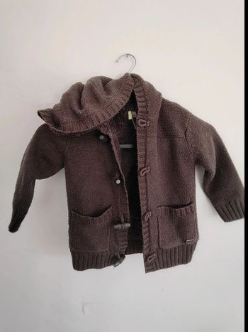 Gros gilet épais et bien chaud 3 ans