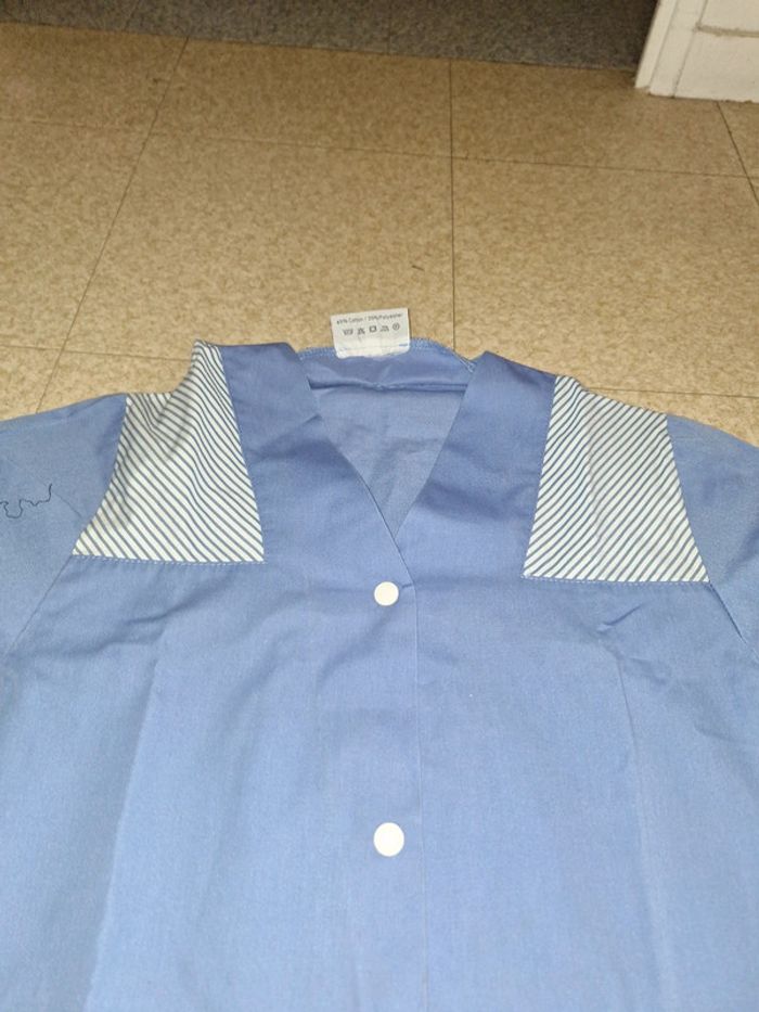 Blouse très bon état - photo numéro 2