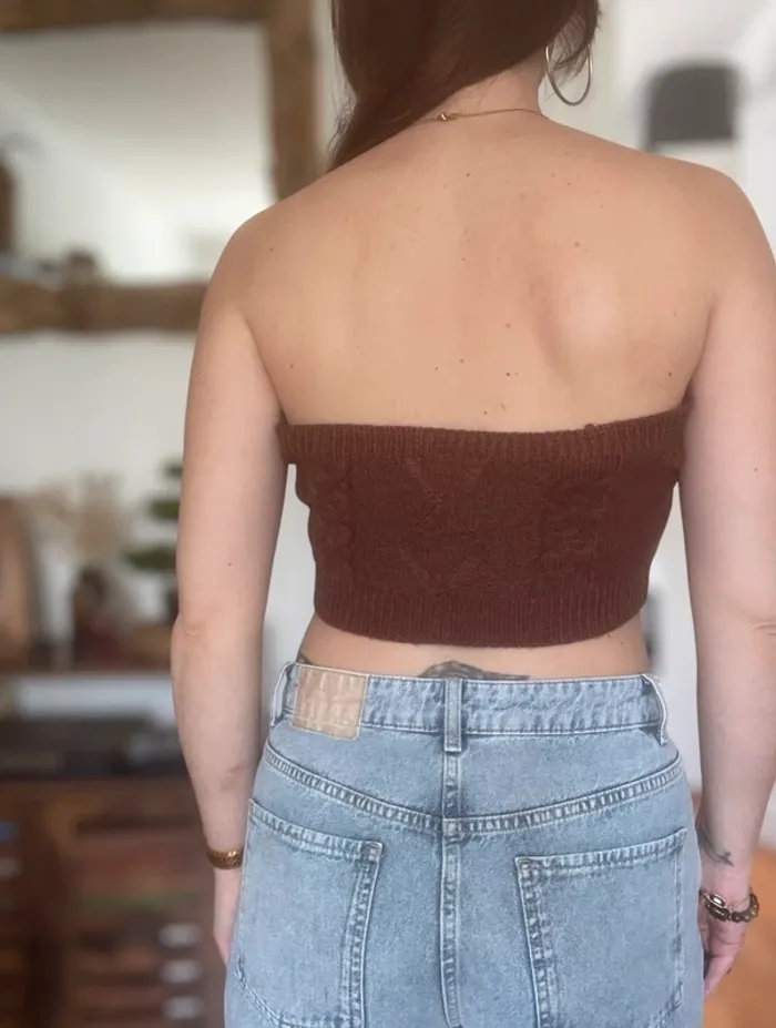 Tee shirt haut top bandeau court marron effet pull torsadé - photo numéro 3