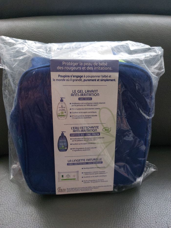 Trousse de toilette poupina - photo numéro 2