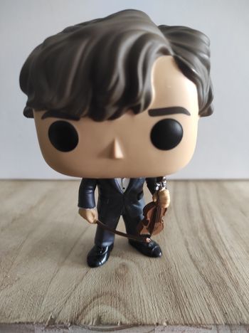 Figurine Funko pop Sherlock with violin 289 SANS boîte ( Sherlock Holmes )