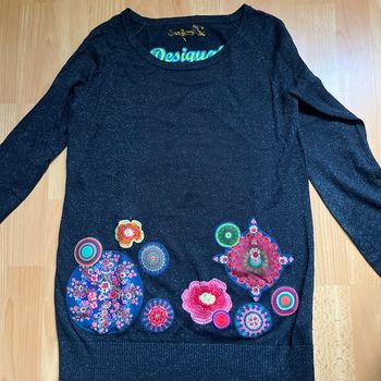 Pull Desigual, pailletée bleu marine