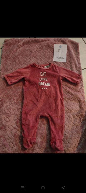 3 pyjamas 1 mois