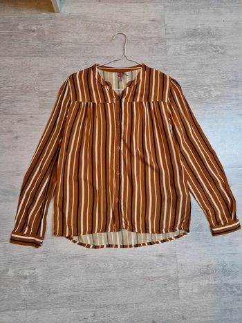 Chemise orchestra 14 ans rayée marron noire et blanche peut convenir à un XS