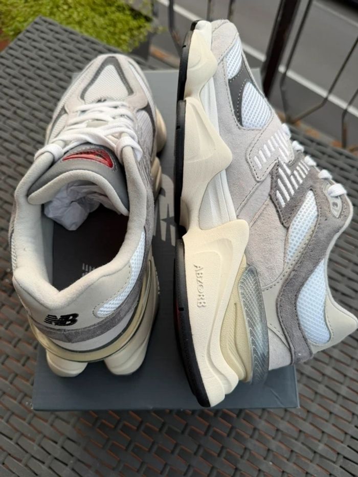 New balance 9060