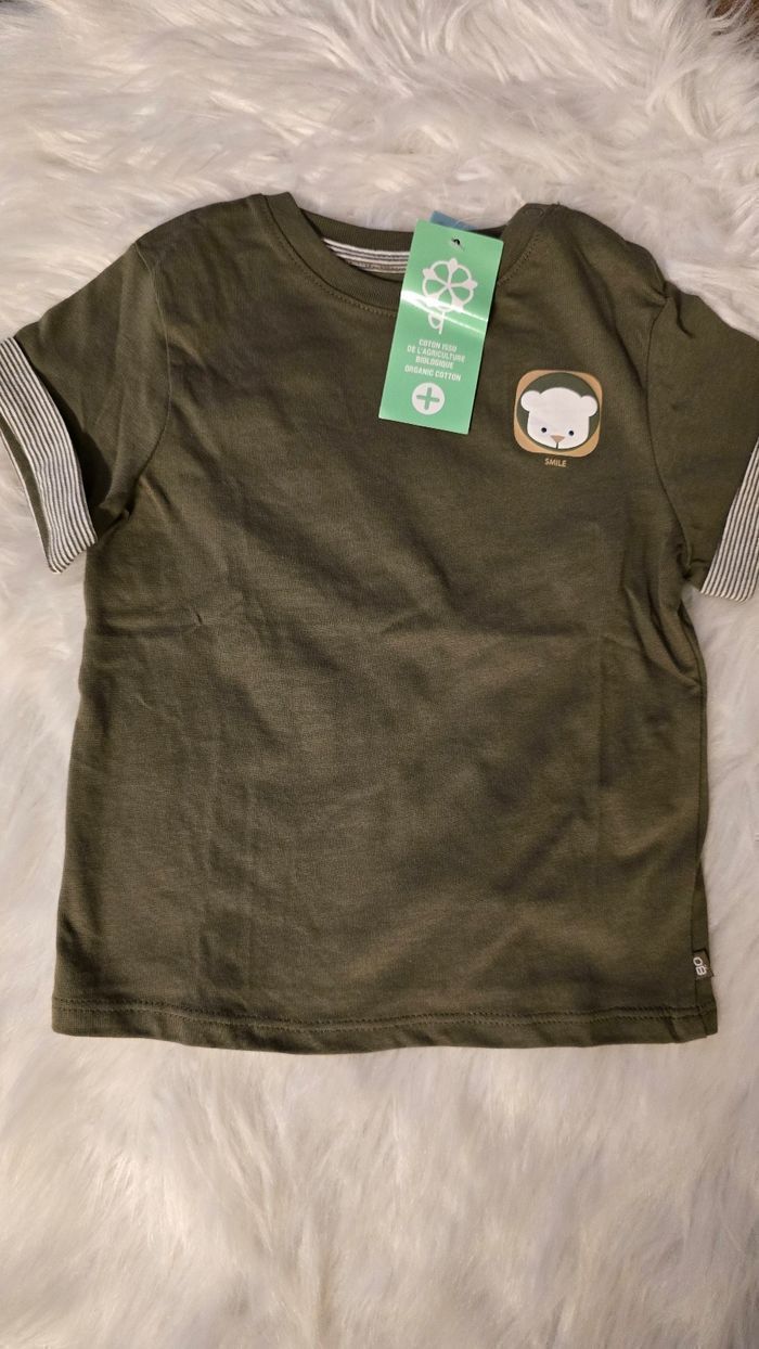 Neufs (non portés) 🏷🏷😍💙 ensemble teeshirt mc et short 18mois garçon 💙😍🤩 - photo numéro 4