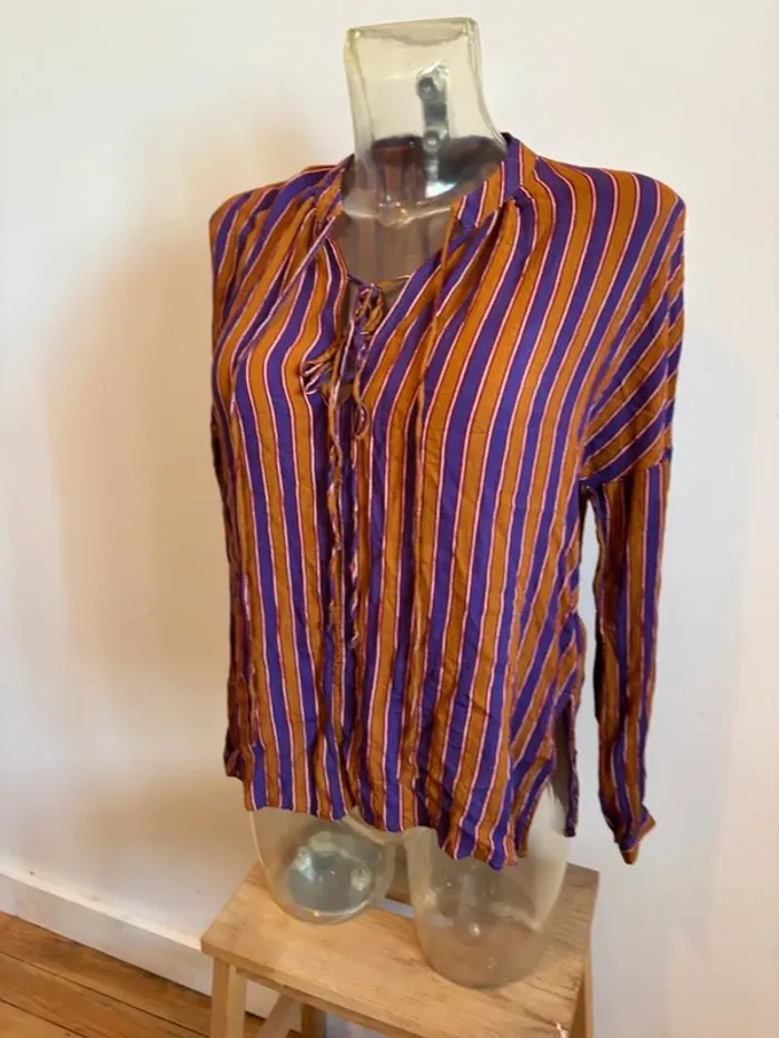 Blouse Caroll taille M très bon état - photo numéro 3