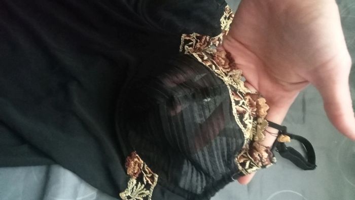 Très jolie Nuisette noir transparente - photo numéro 5