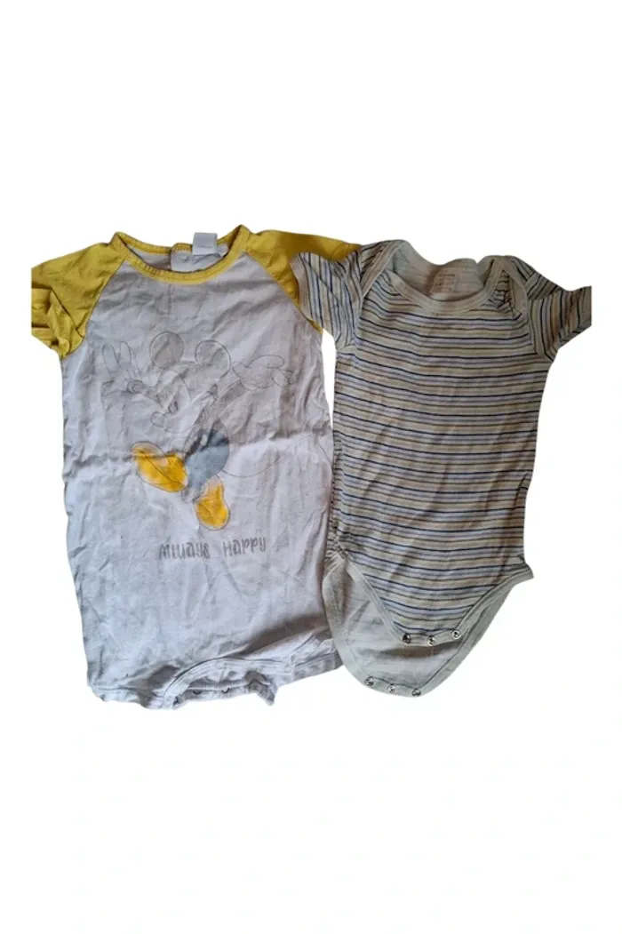 Lot 2 bodies 18 mois