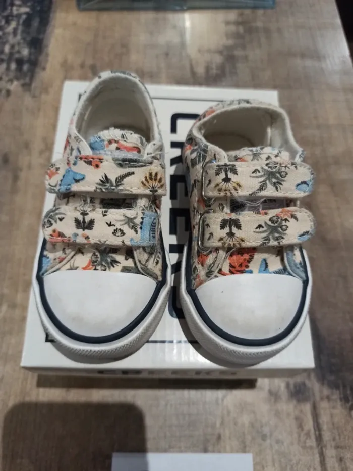 Chaussures bébé 19 - photo numéro 2