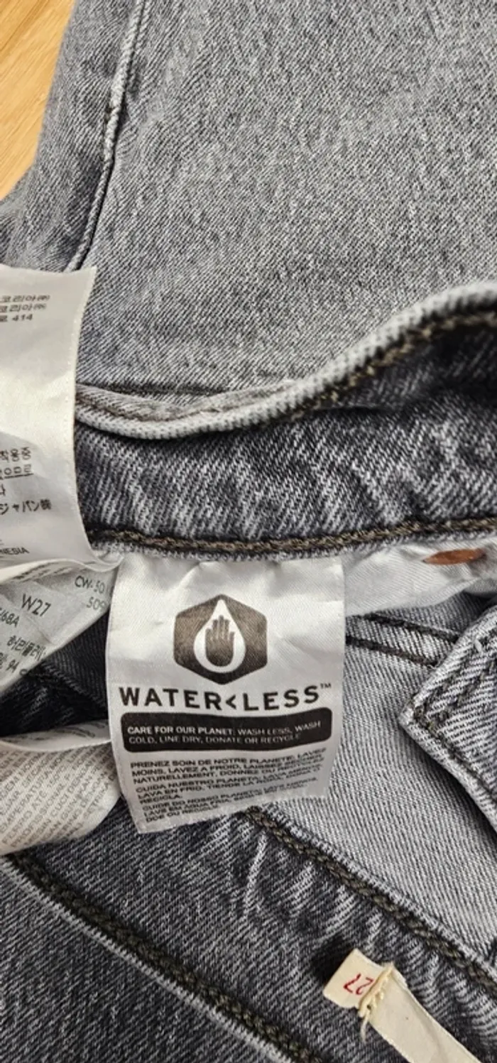 Levi's 721 high skinny noir délavé - photo numéro 11