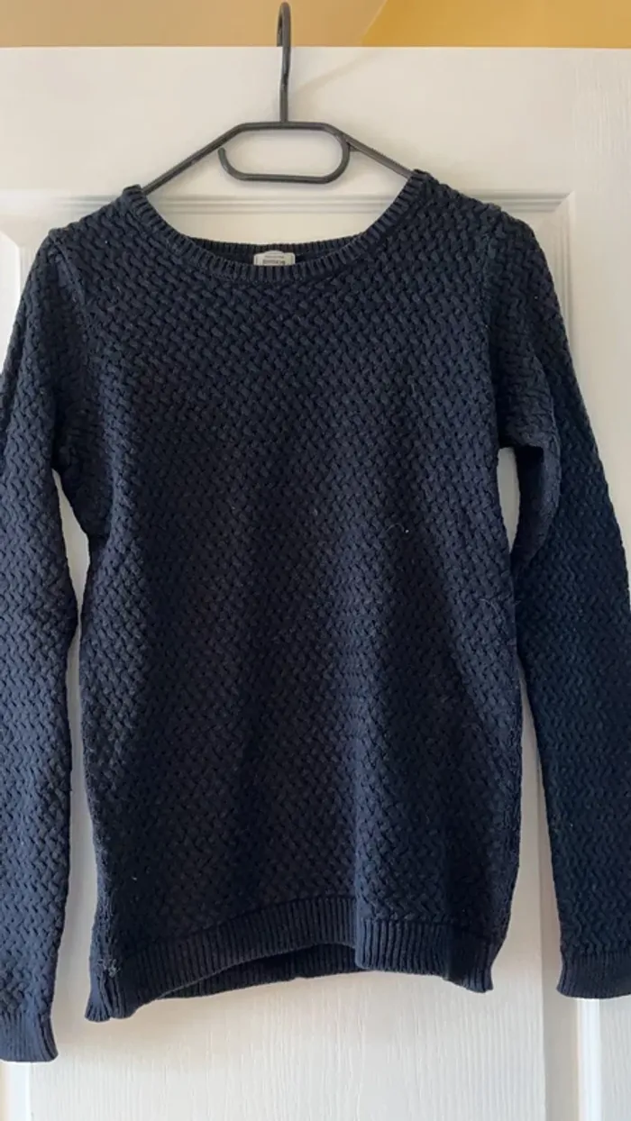 Pull à mailles