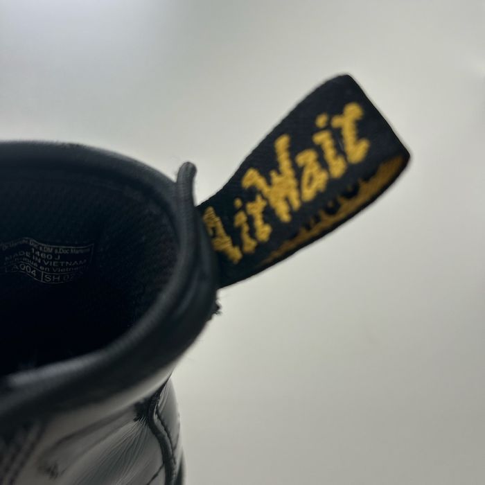 Chaussures dr Martens vernis - photo numéro 3