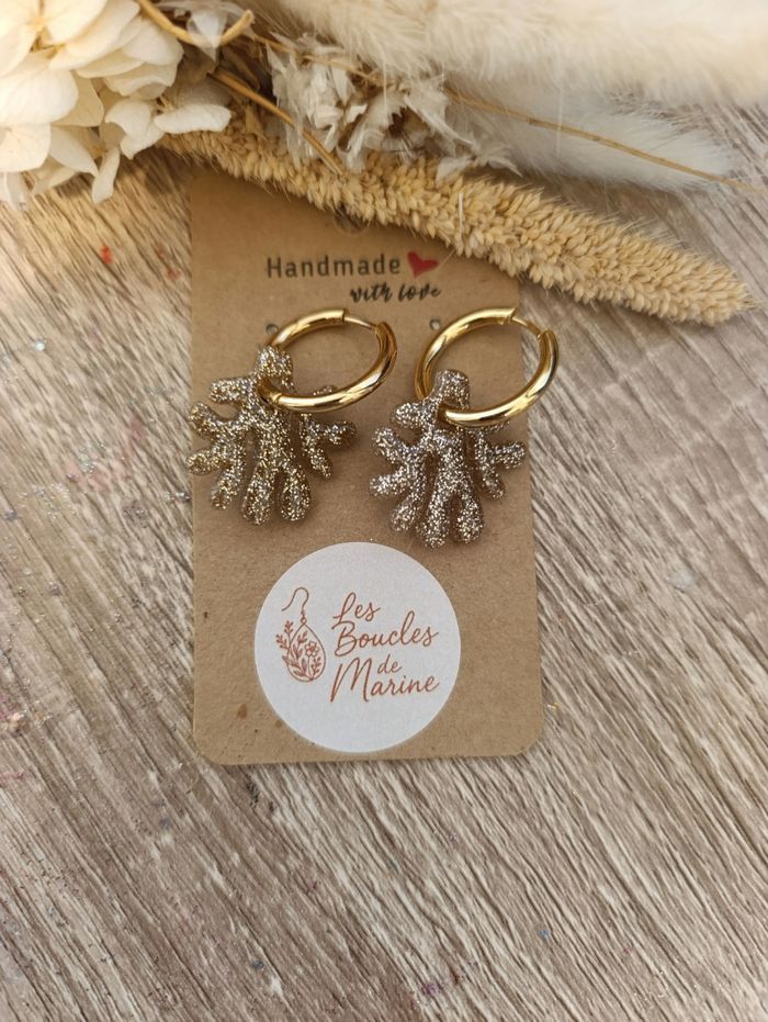 Boucles d'oreilles en résine