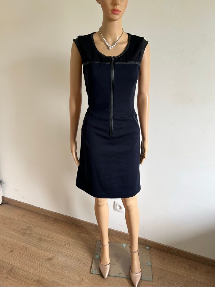 Robe bleue marine sans manches Zapa taille 36 bon état - photo numéro 3