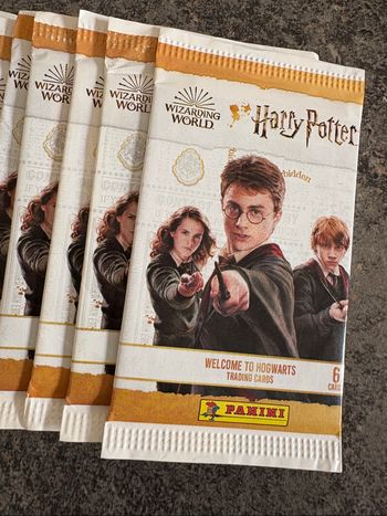 24 paquets de cartes Harry Potter + 2  ed. limitée