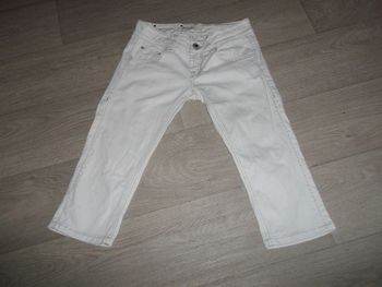 Bermuda FRACOMINA jean blanc coutures argentées et broderies mordorées 42 TBE