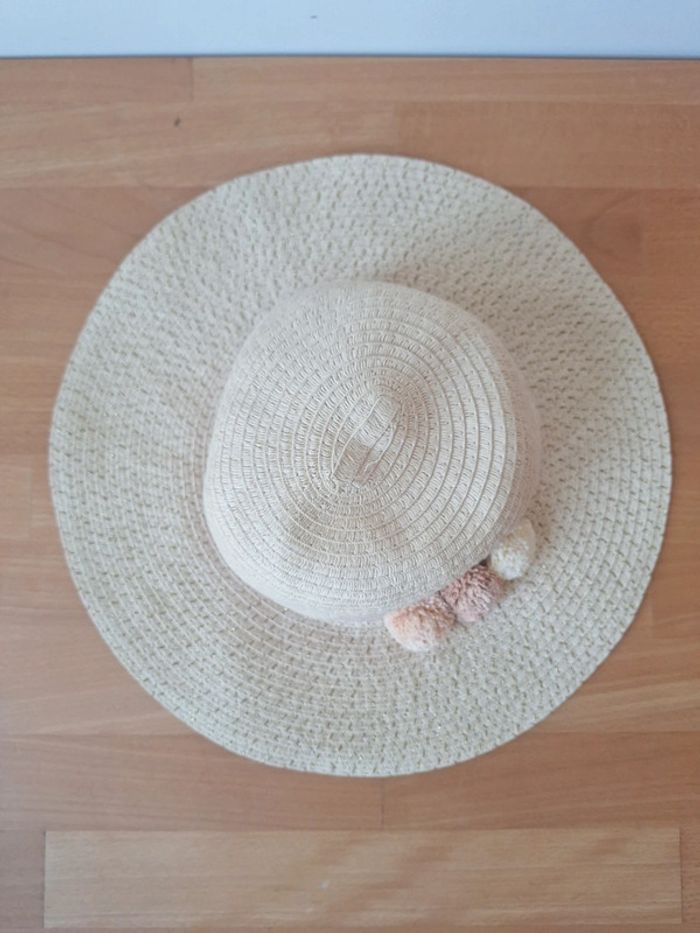 Chapeau Kiabi rose et beige 55/56 S - photo numéro 2