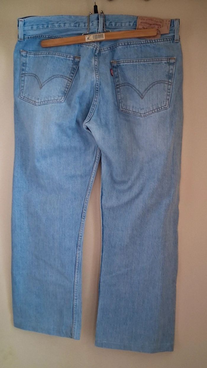Jean's 501 Levi's taille 48 - photo numéro 3