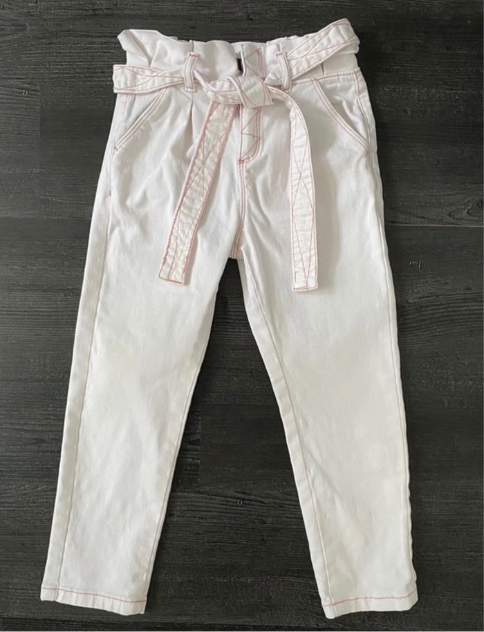 Lot de 13 vêtements - taille 04 ans - photo numéro 2