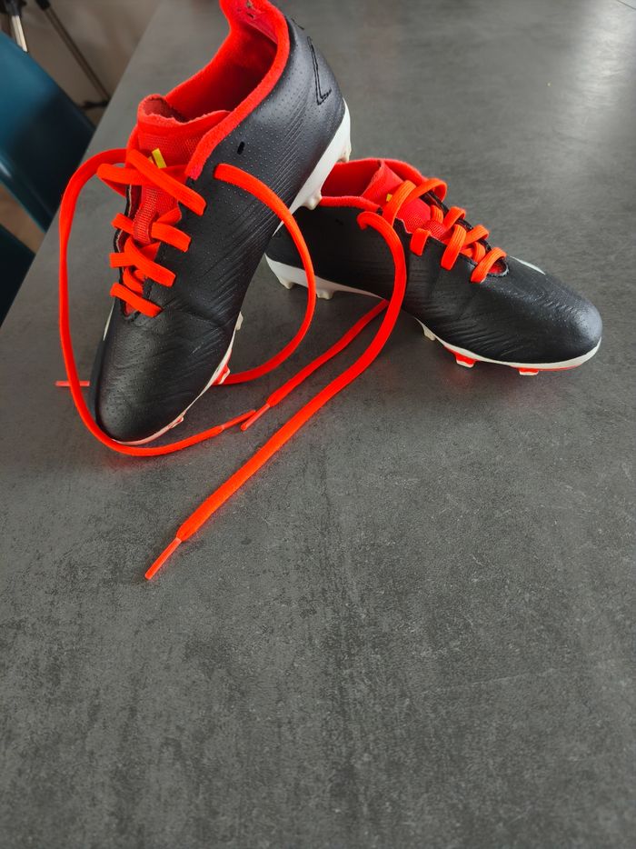 Chaussures de foot - photo numéro 2
