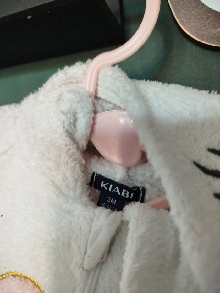 Combinaison licorne 🦄 Kiabi - 3 mois - photo numéro 3