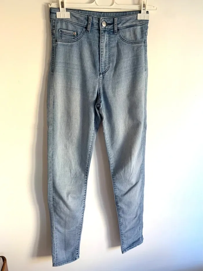 Jeans H&M super skinny 34 - photo numéro 2