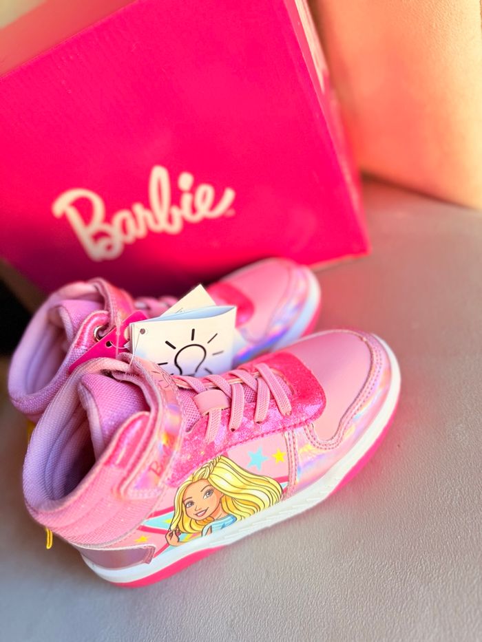 Basket lumineuse barbie - photo numéro 6