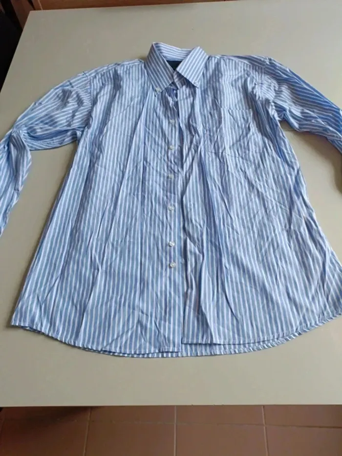 Chemise manches longues rayé bleu et blanc emporio fashion taille l