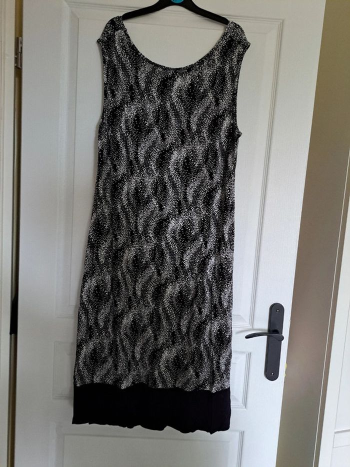 Robe 46/48 - photo numéro 3