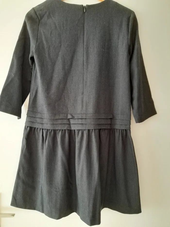 Robe forme évasée avec volant - photo numéro 6