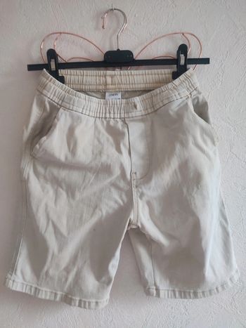Short jeans Zara taille 10 ans