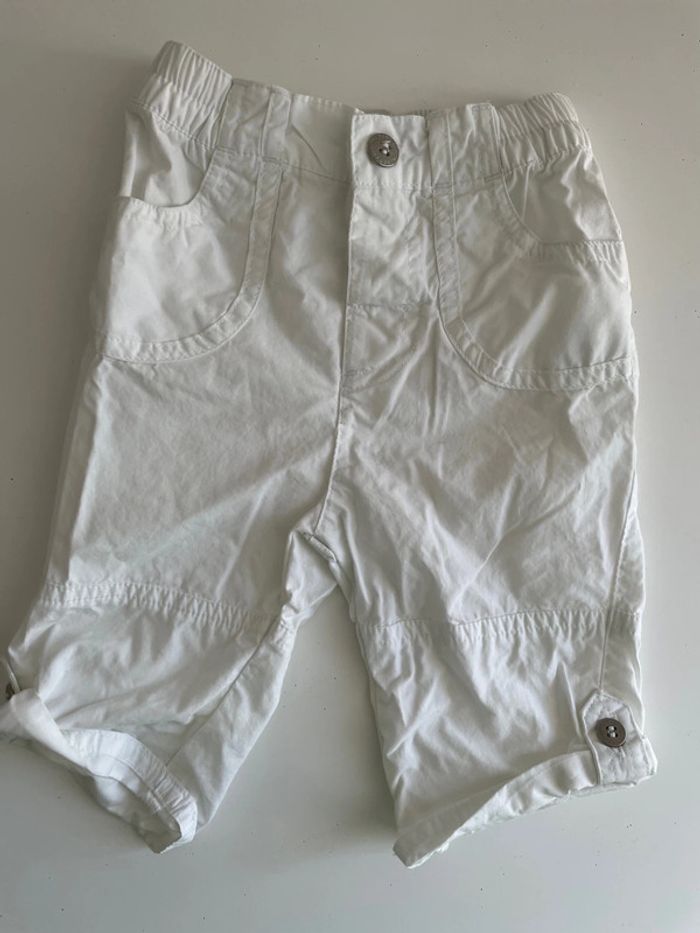 Pantalon blanc tape à l’œil
